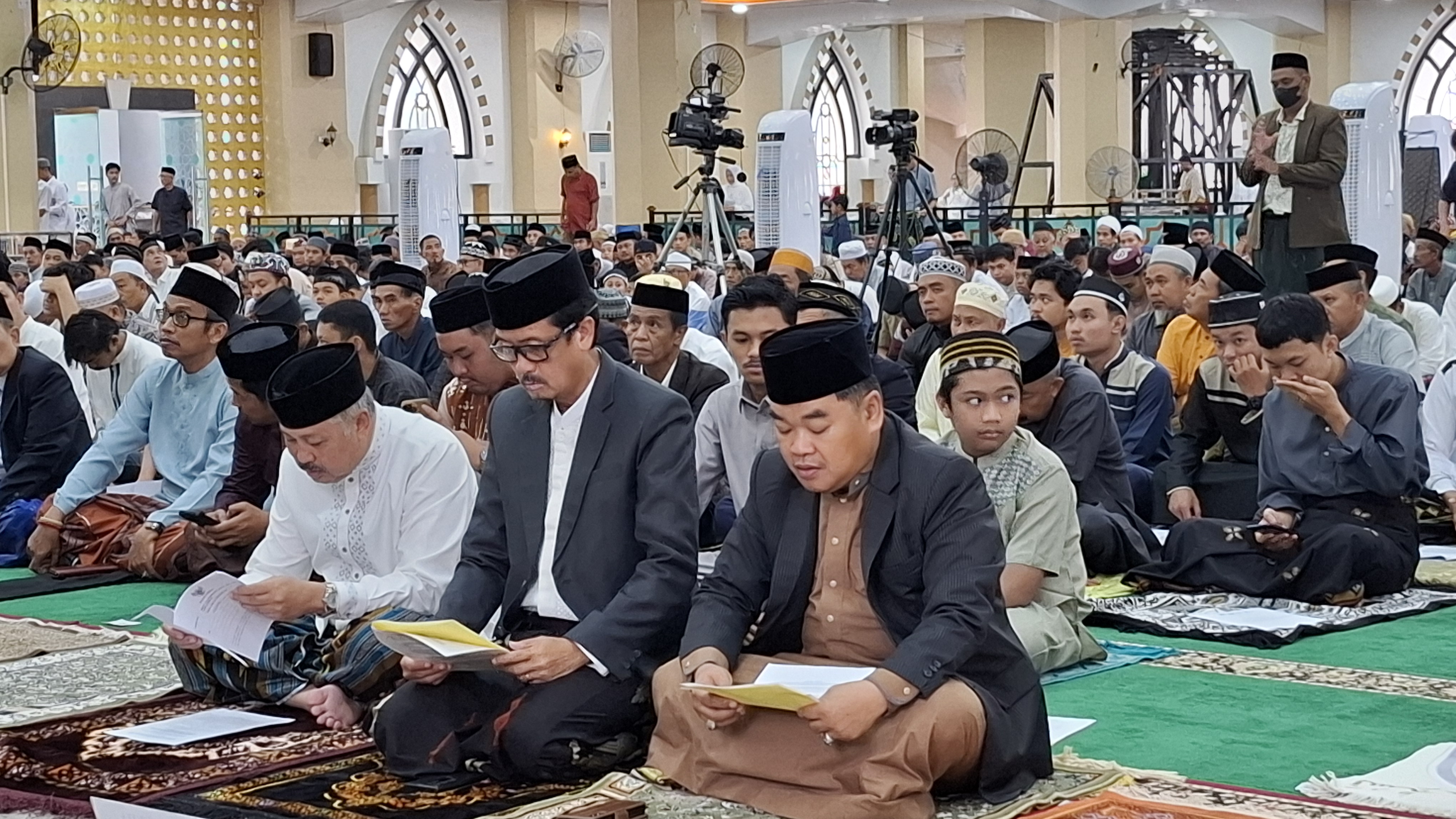 Masjid Agung Al Munawwir Pinrang