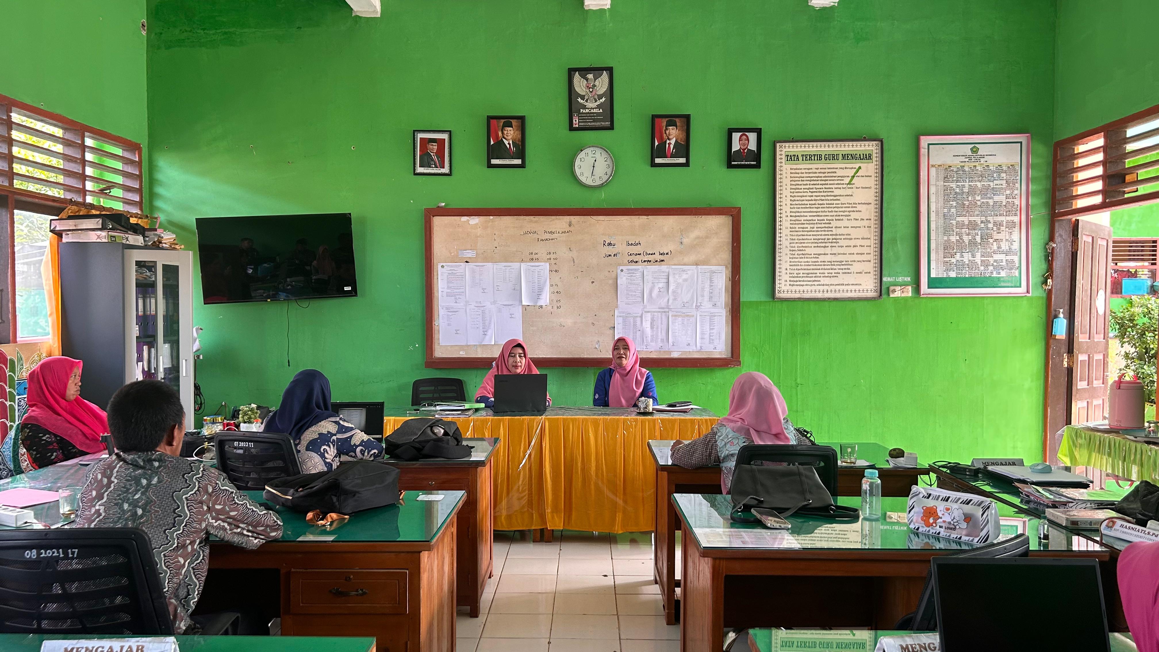 MIN 1 Sinjai gelar rapat pembagian Tugas
