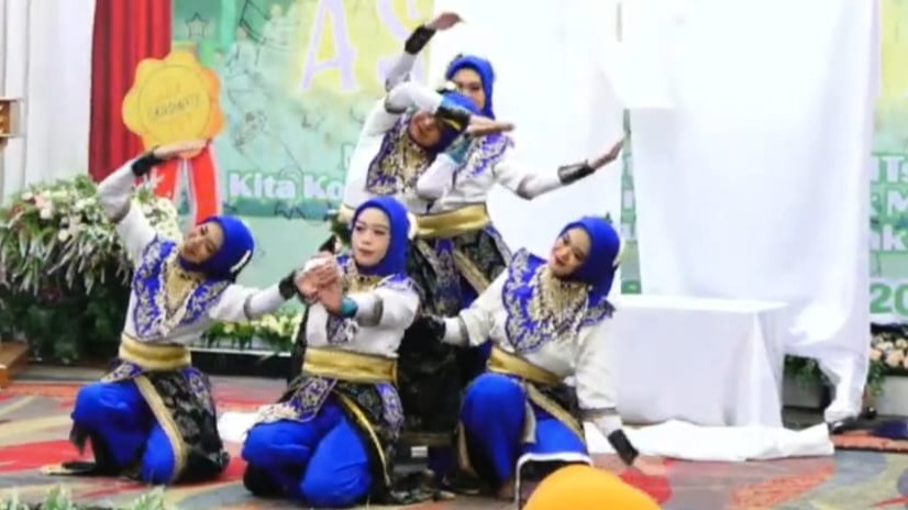 Astravena25 MTsN 1 Bone: Siswa SSB Mappesona’e Tampilkan Tari