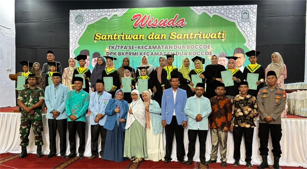 TK/TPA Ijtimaiyyah Al-Junaidiyah Uloe Panen Penghargaan pada Wisuda Santri se-Kecamatan Dua Boccoe