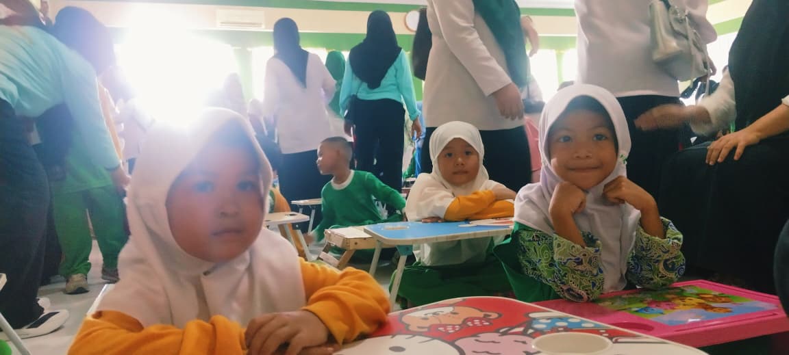 Peserta RA Al Ittihad Labatu Tampil Percaya Diri di Ajang Lomba Mewarnai