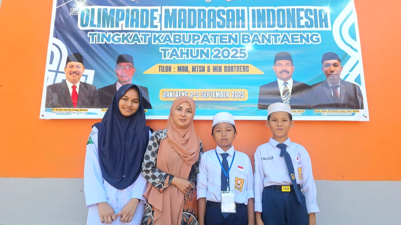 Siswa Ikut OMI Tingkat Bantaeng, Kamad MTs MQ Hasyim Asyari Puji Dedikasi Guru dan Operator