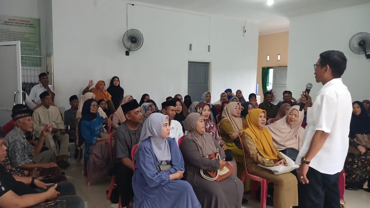KUA Paleteang Gelar Pertemuan Calon Jemaah Haji Paleteang dan Tiroang