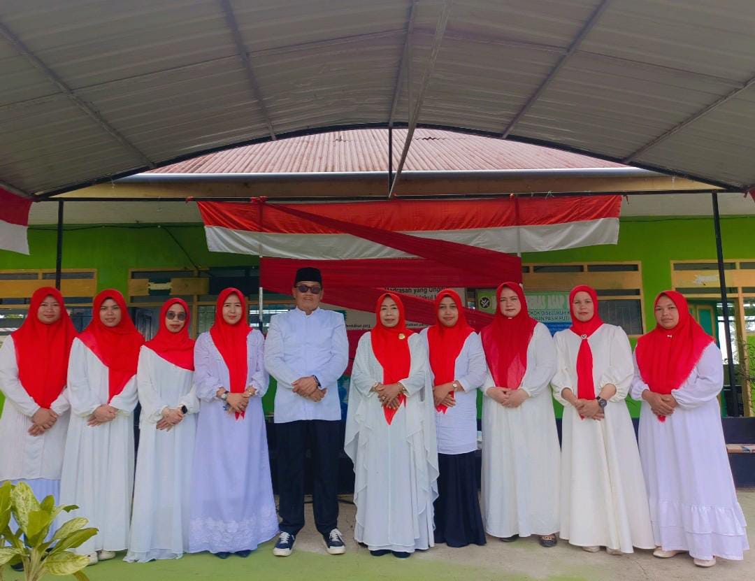 MA Al Ikhwan Gelar Sholawat dan Dzikir Bersama Tingkatkan Keimanan Peserta Didik