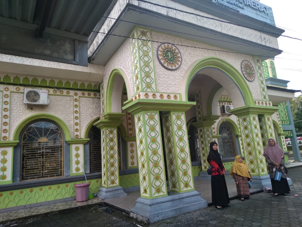Masjid Mifathul Khaerat Bantimurung (foto: ist)