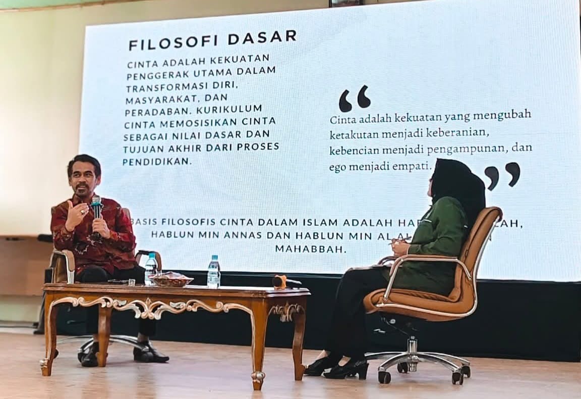 Guru MTsN 1 Sidrap Ikuti Seminar Nasional ISNU Kab Sidrap Bekerjasama dengan Kemenag Kab Sidrap.