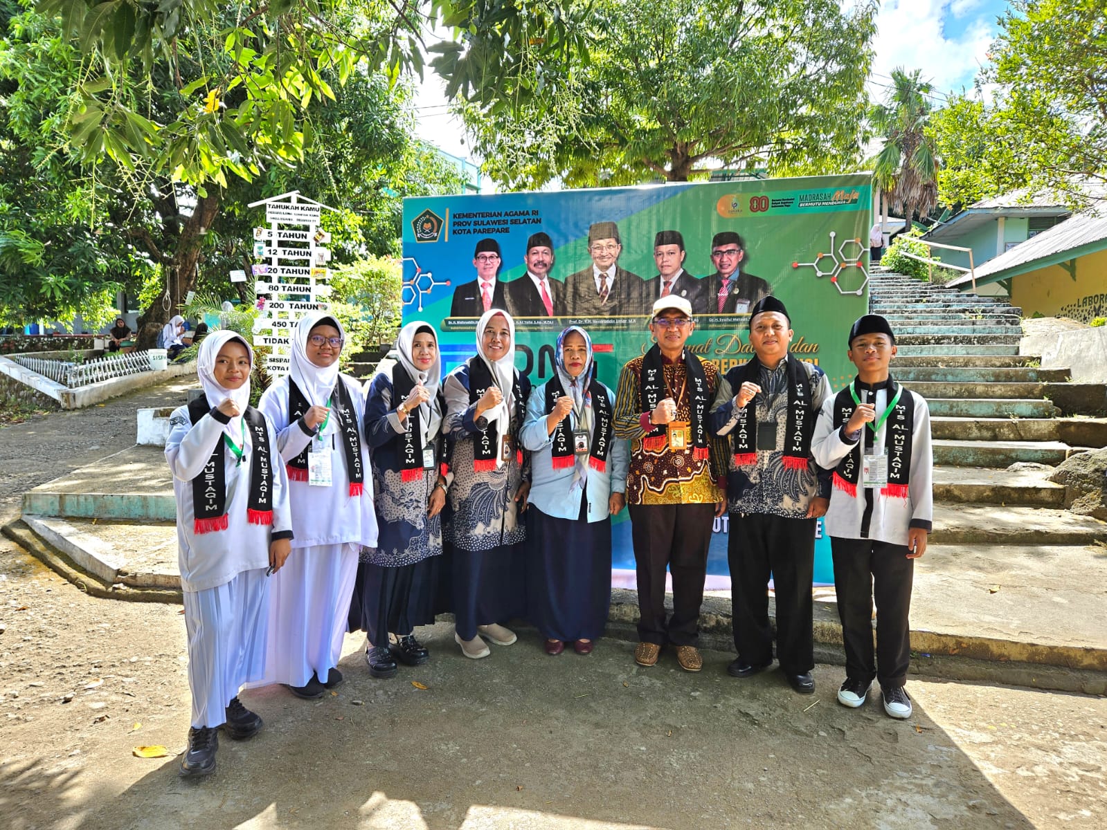 3 Santri Pontren Al Mustaqim Lolos ke OMI Tingkat Provinsi