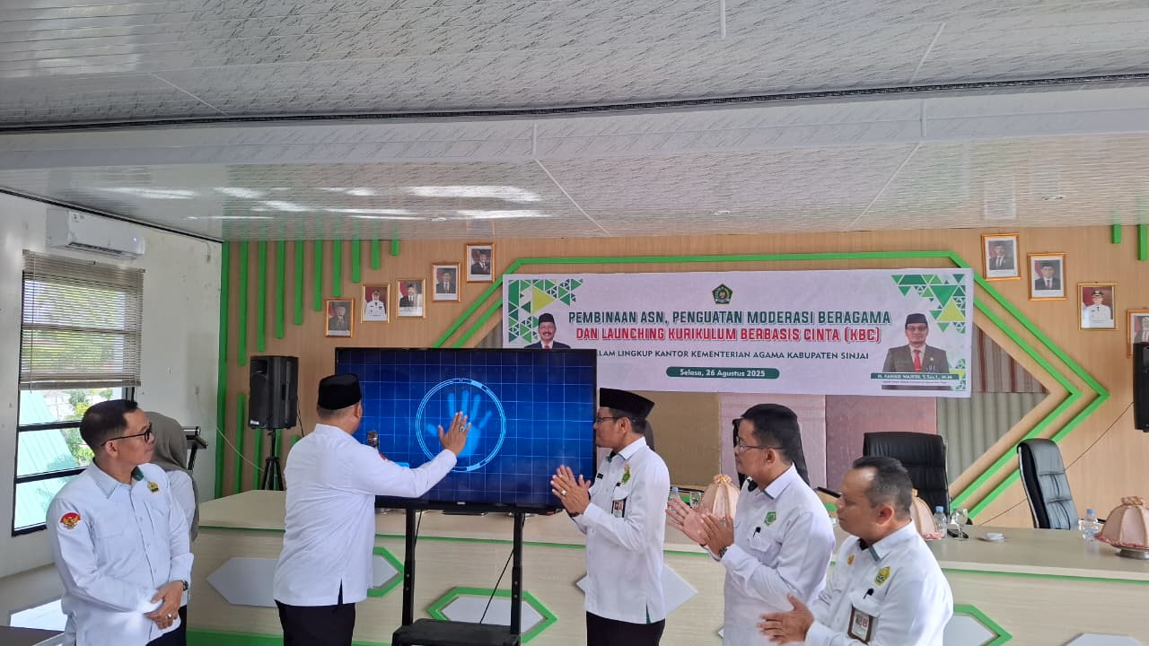 Peluncuran Kurikulum Berbasis Cinta oleh Kakanwil Sulsel, Jadikan Momentum Bersejarah di Kemenag Sinjai