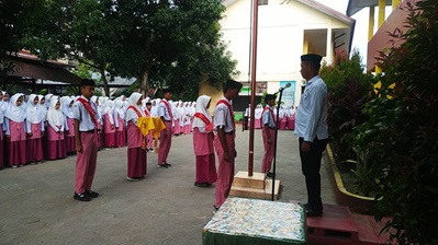 Kordinator Pengawas Madrasah Jadi Pembina Upacara,