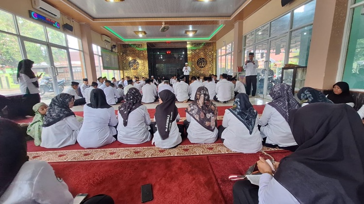 Peaceful Muharram 1447 H, Kemenag Sidrap Khatam Qur'an