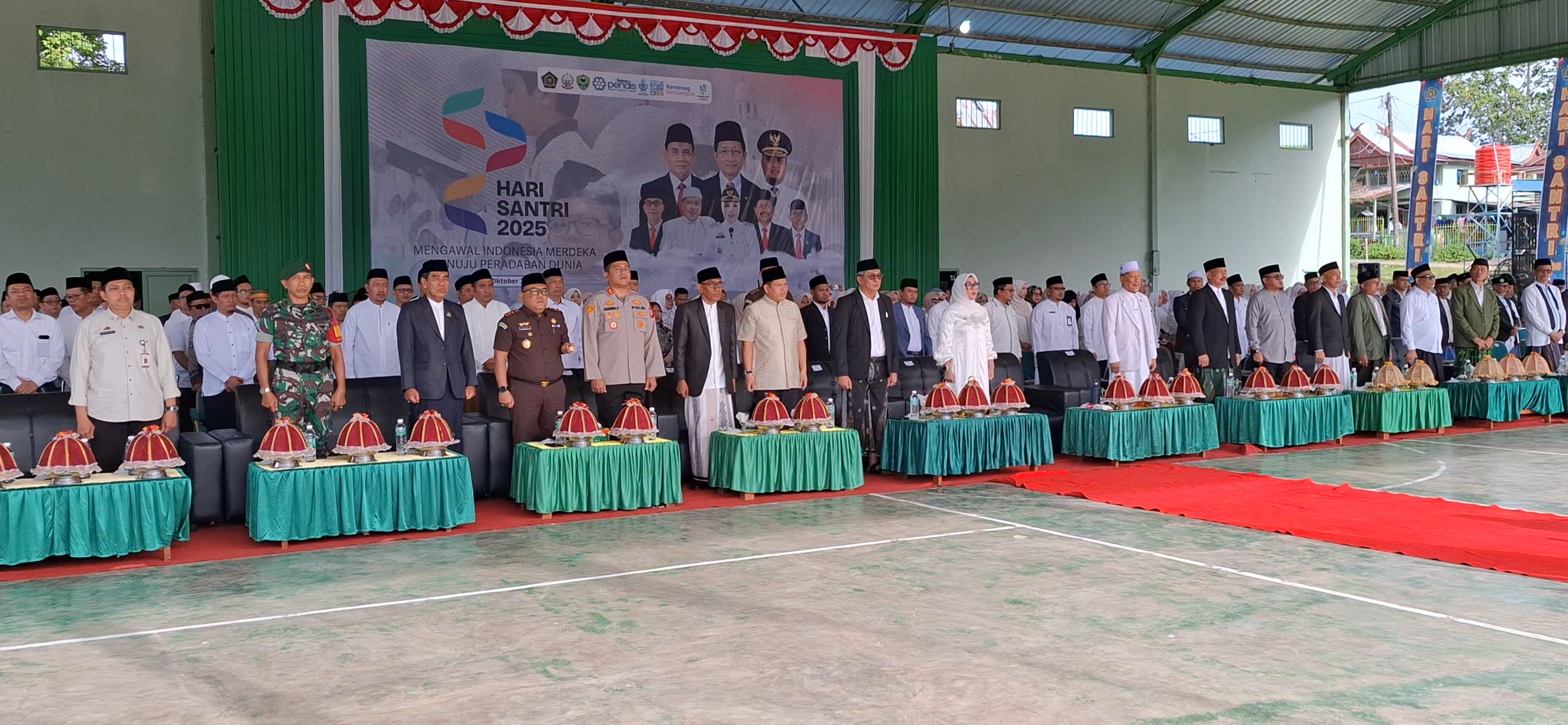 Hari Santri Nasional 2025 di DDI Mangkoso: Momentum Kebangkitan Santri, Pemerintah Tegaskan Dukungan untuk Pesantren