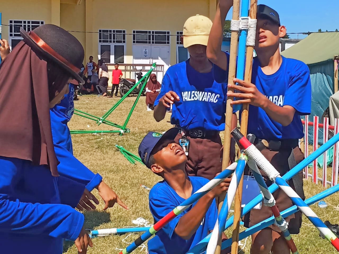 Pramuka MTsN 4 Sinjai Sukses Raih Juara 2 Lomba Pionering Buta
