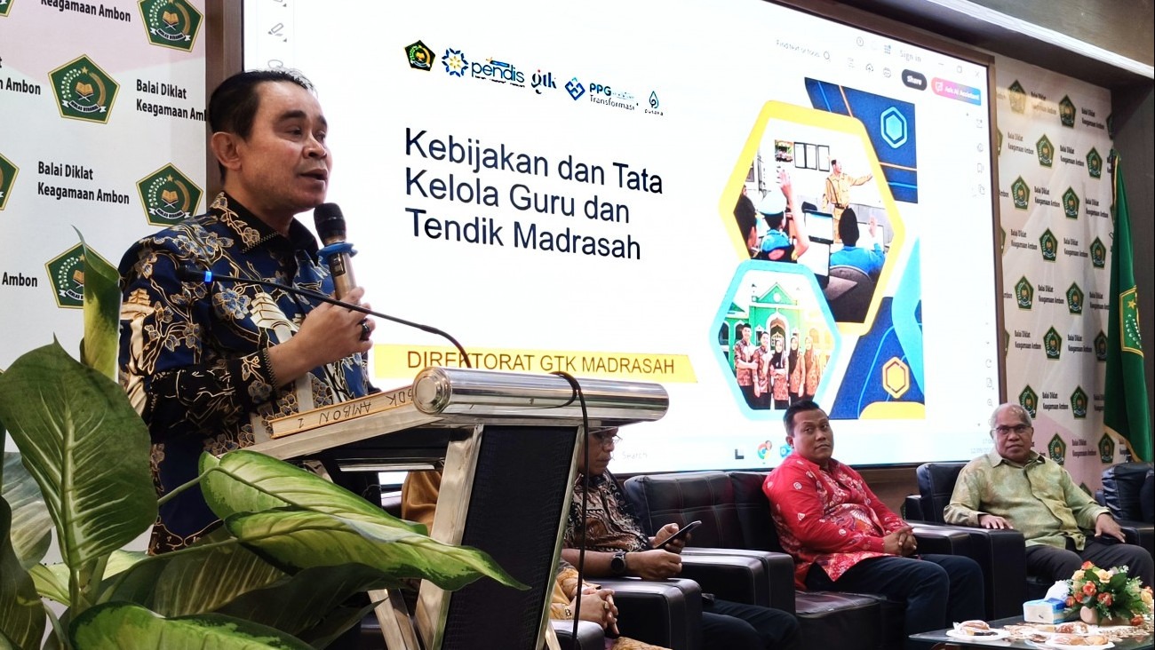 Direktur Guru dan Tenaga Kependidikan Madrasah, Fesal Musaad