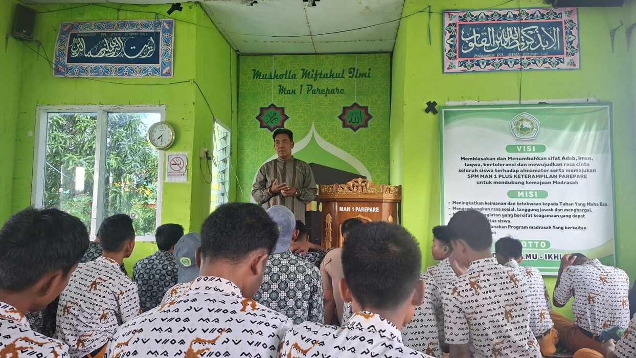 Khayadi Imbau Siswa MAN 1 Parepare Jauhi Pantai Saat Libur