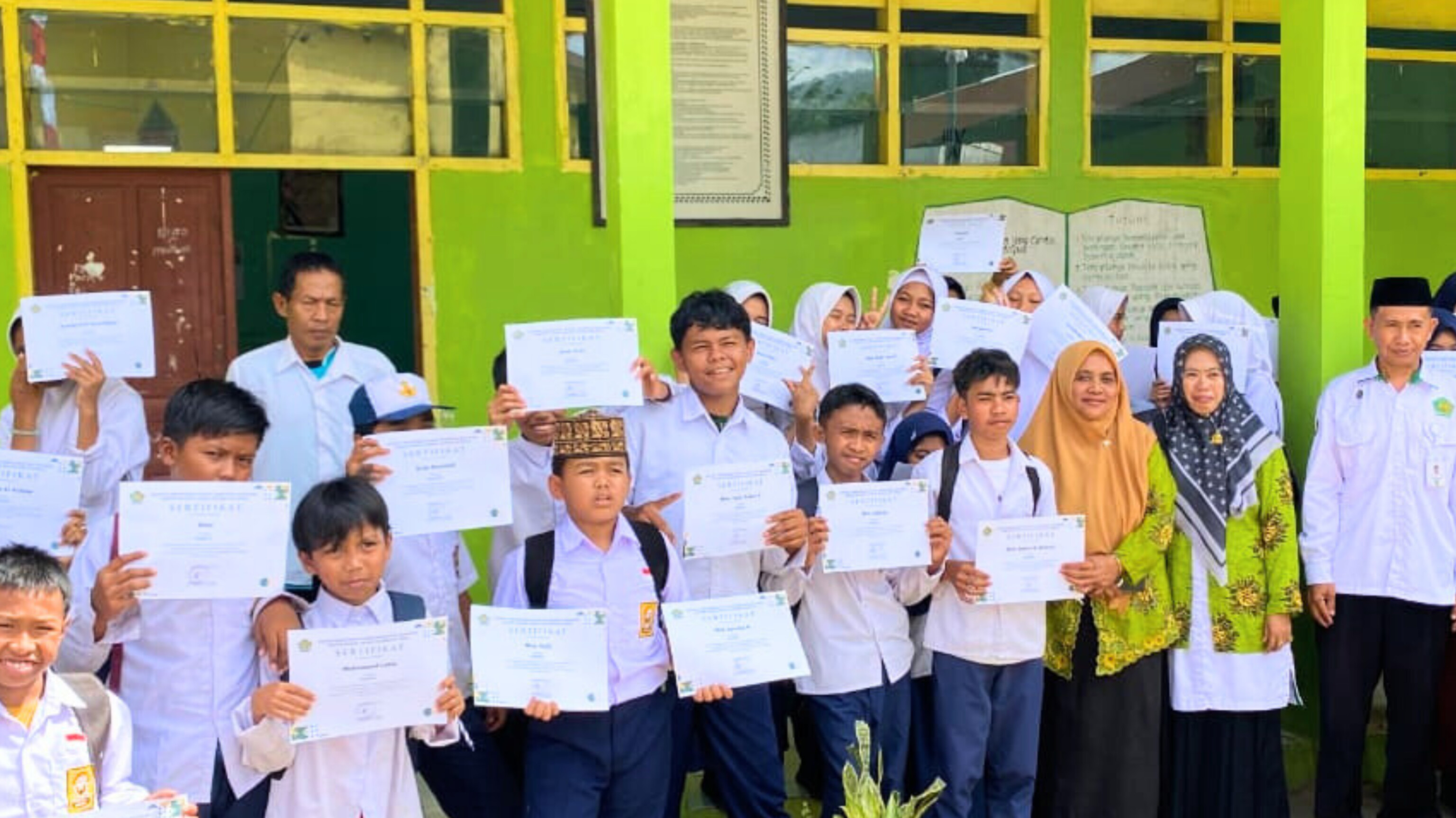 Gencarkan Pencegahan Nikah Dini, KUA Sinoa Gelar BRUS Di MTs pada Senin, 4 Agustus 2025 (Foto: KUA Kec. Sinoa)
