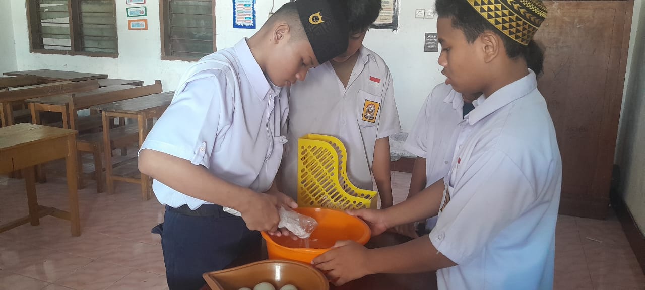 Pembelajaran Kewirausahaan di MTs DDI Labukkang