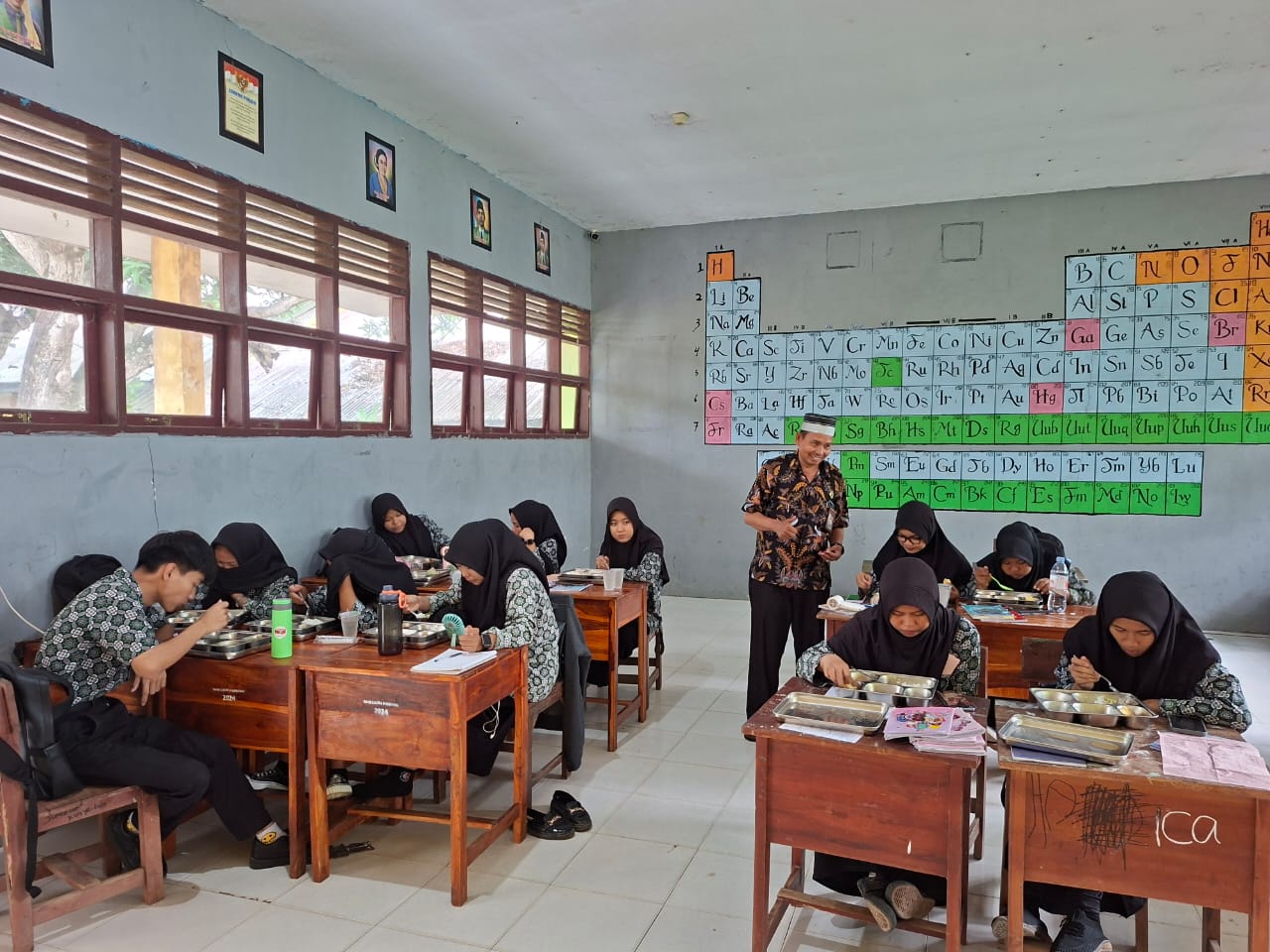 Siswa MAN 1 Plus Keterampilan Parepare Rasakan Manfaat Program Makanan Bergizi Gratis