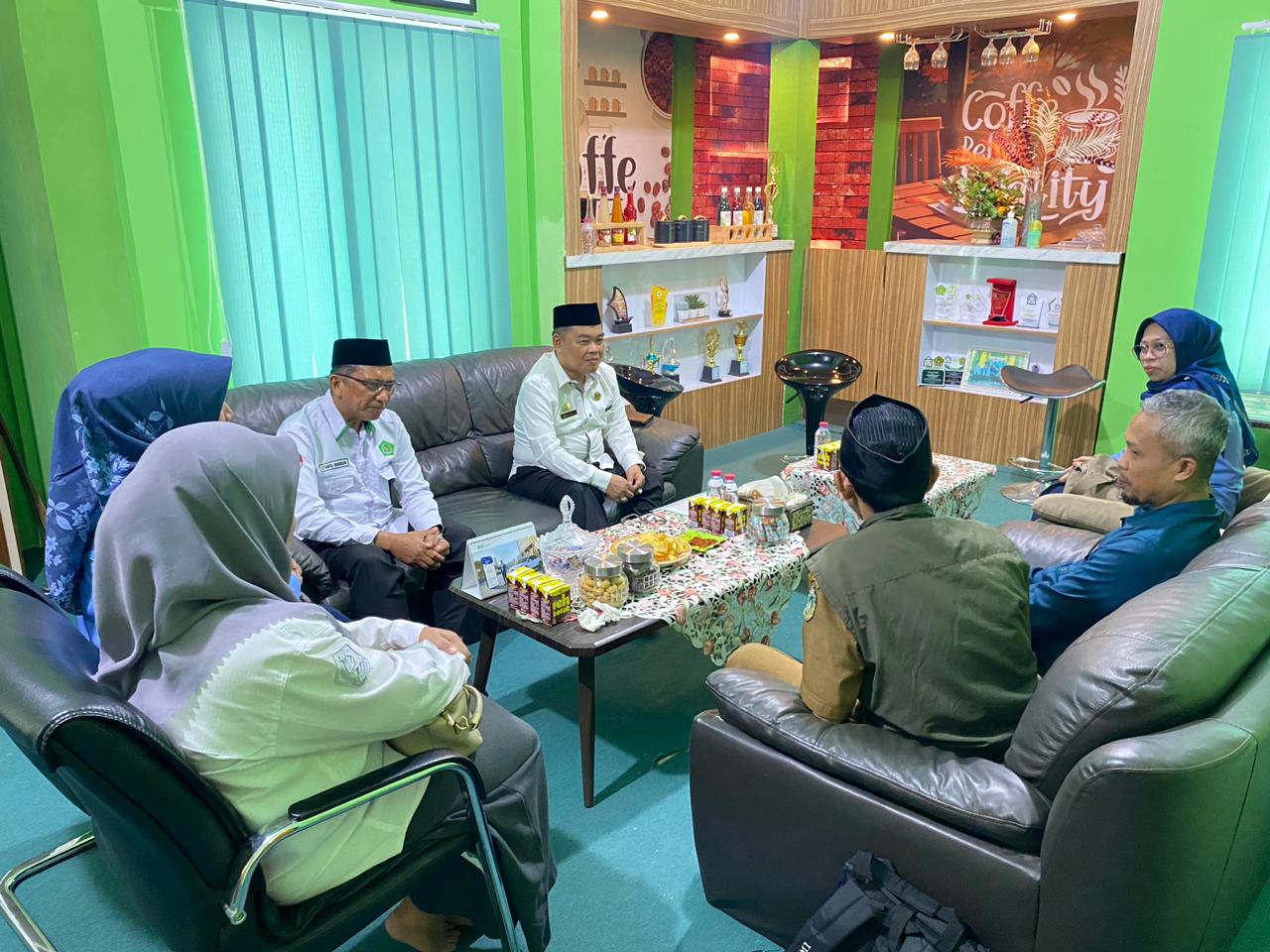 Pengurus IGI Kota Parepare Silaturahmi ke Kakan Kemenag