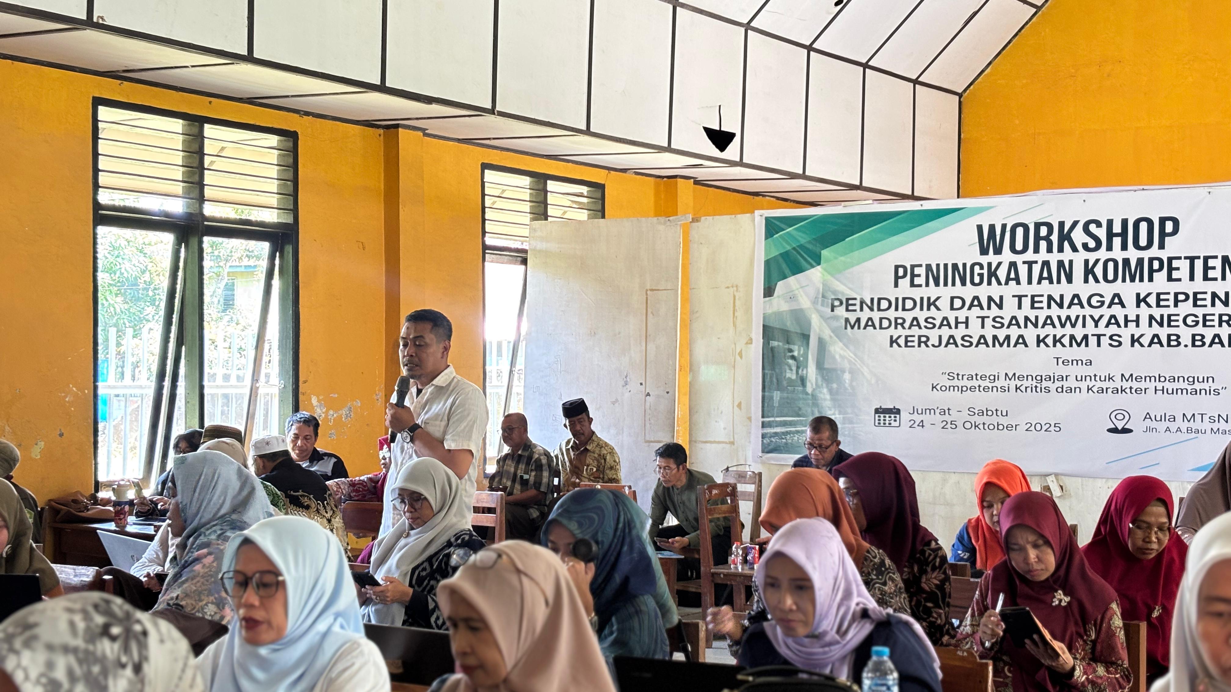 Dari Deep Learning hingga Pemanfaatan AI: MTsN Barru Bersama KKMTs Barru Mantapkan Langkah Menuju Guru Masa Depan