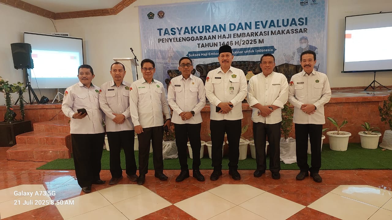 Evaluasi Haji 2025: Dirjen PHU Apresiasi Kinerja Petugas dan Jemaah Sulsel