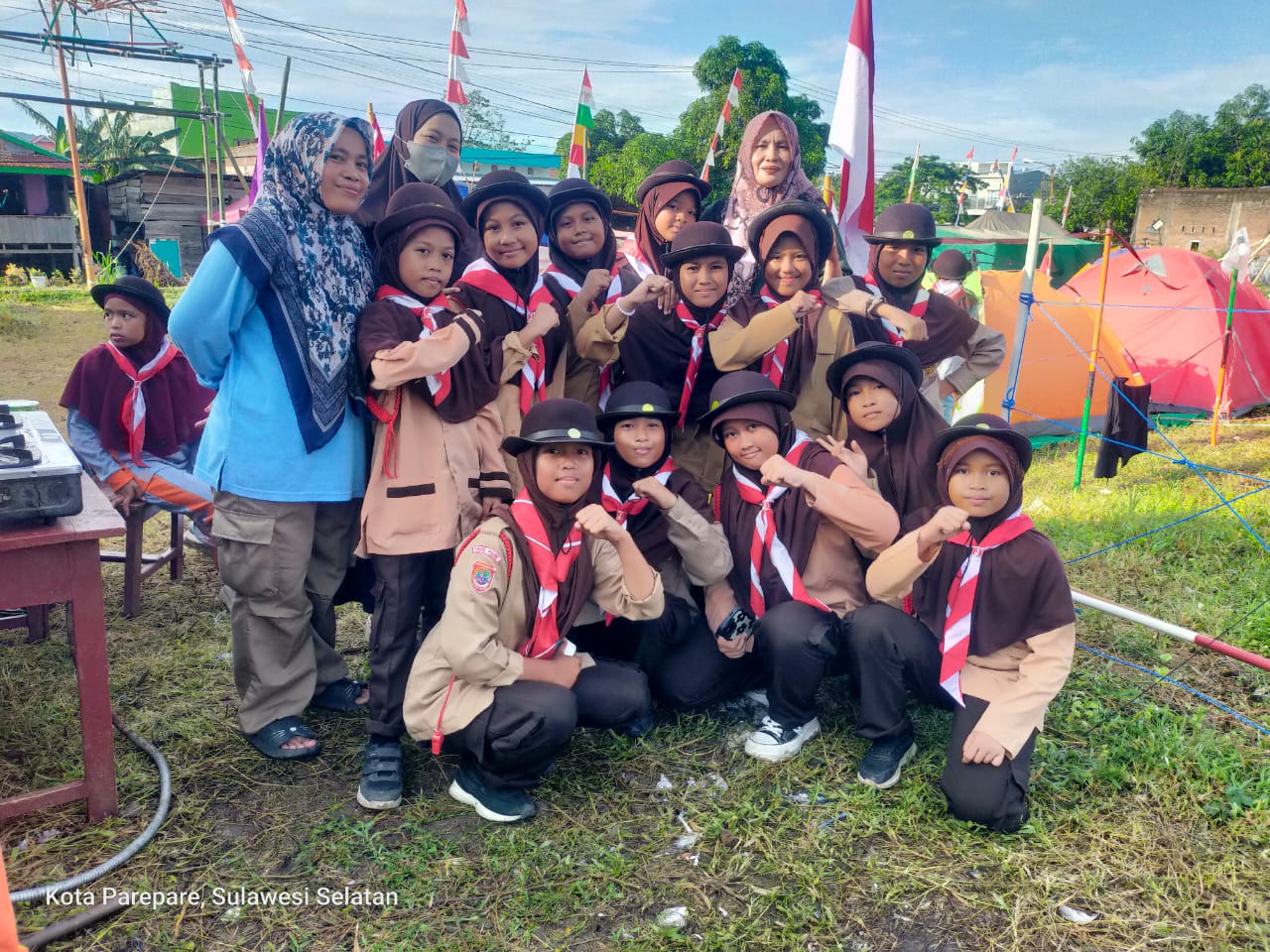 Antusiasme Siswa MI DDI Ujung Lare Ikuti Perkemahan
