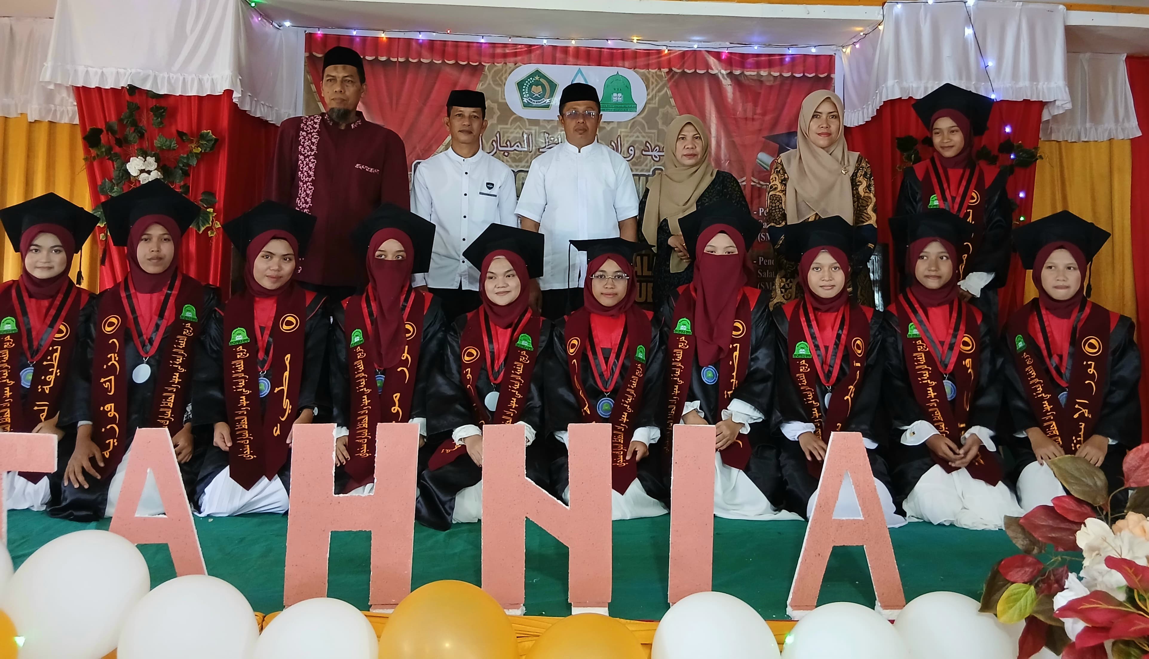 Peserta Didik Pondok Pesantren Waadil Huffadz Al Mubaraq Sinjai