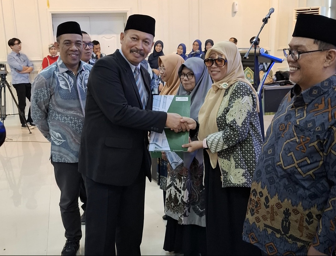 Nurlaela Resmi Dilantik sebagai KTU MTsN 1 Makassar, Gunawan Nahkodai Tata Usaha MAN 1 Kota Makassar