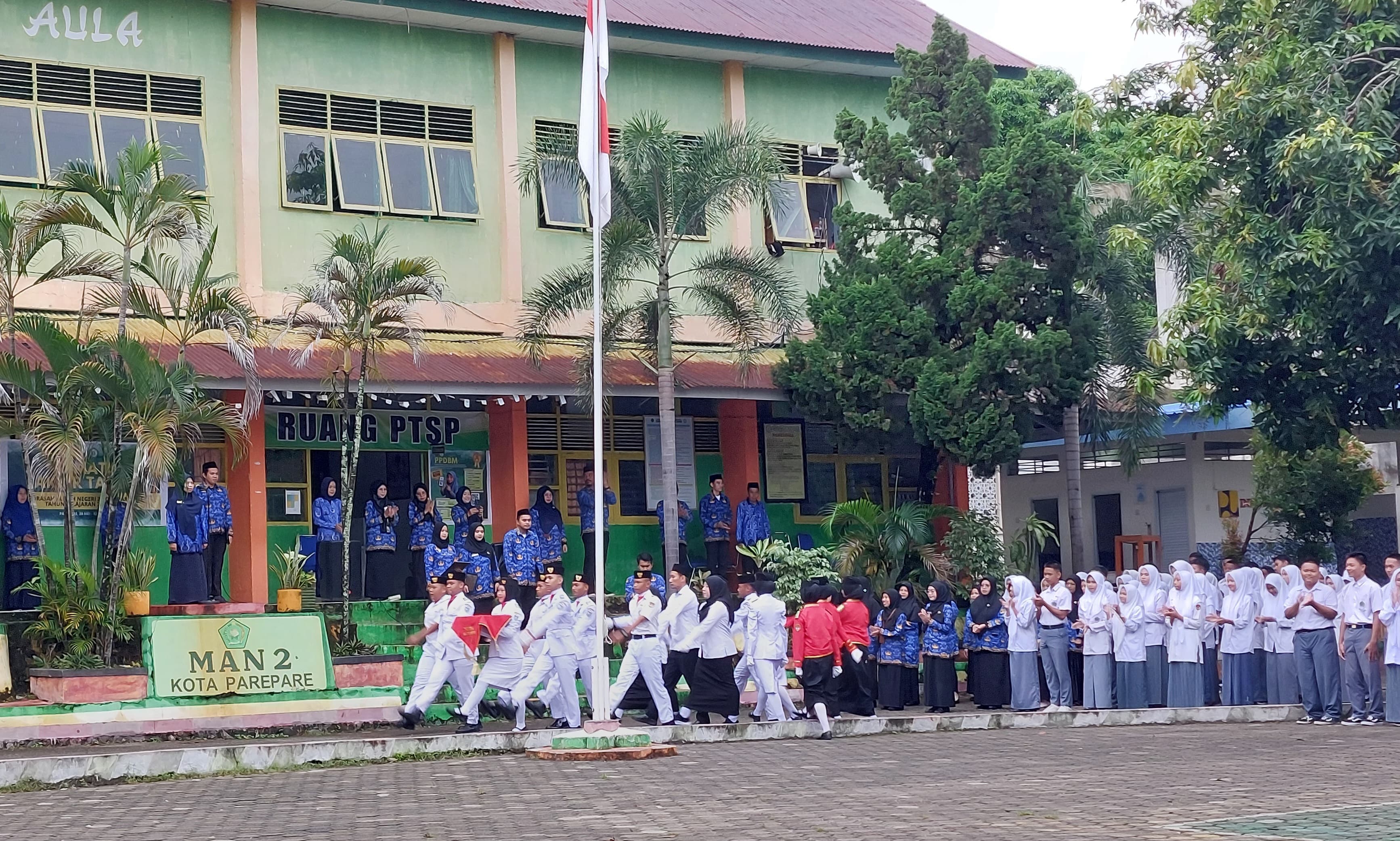 Upacara Hari Lahir Pancasila di MAN 2 Parepare