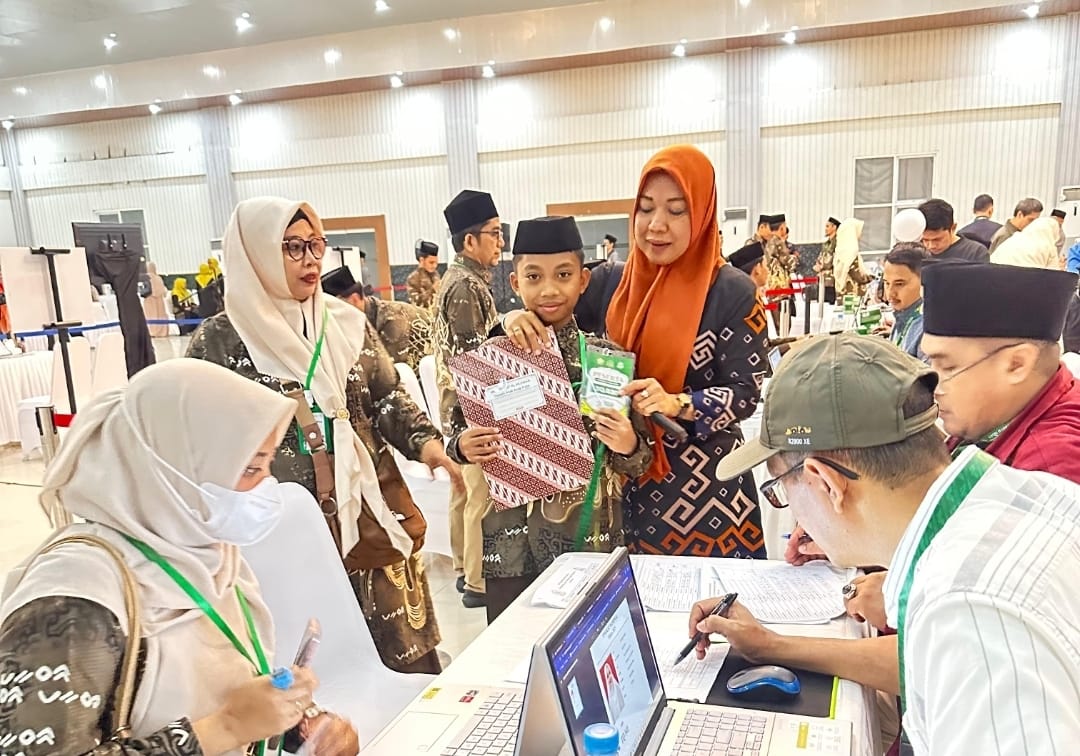 Kafilah Sulsel Tiba di Kendari. Dari Juara Mahasiswa ke Panggung STQH Nasional 2025