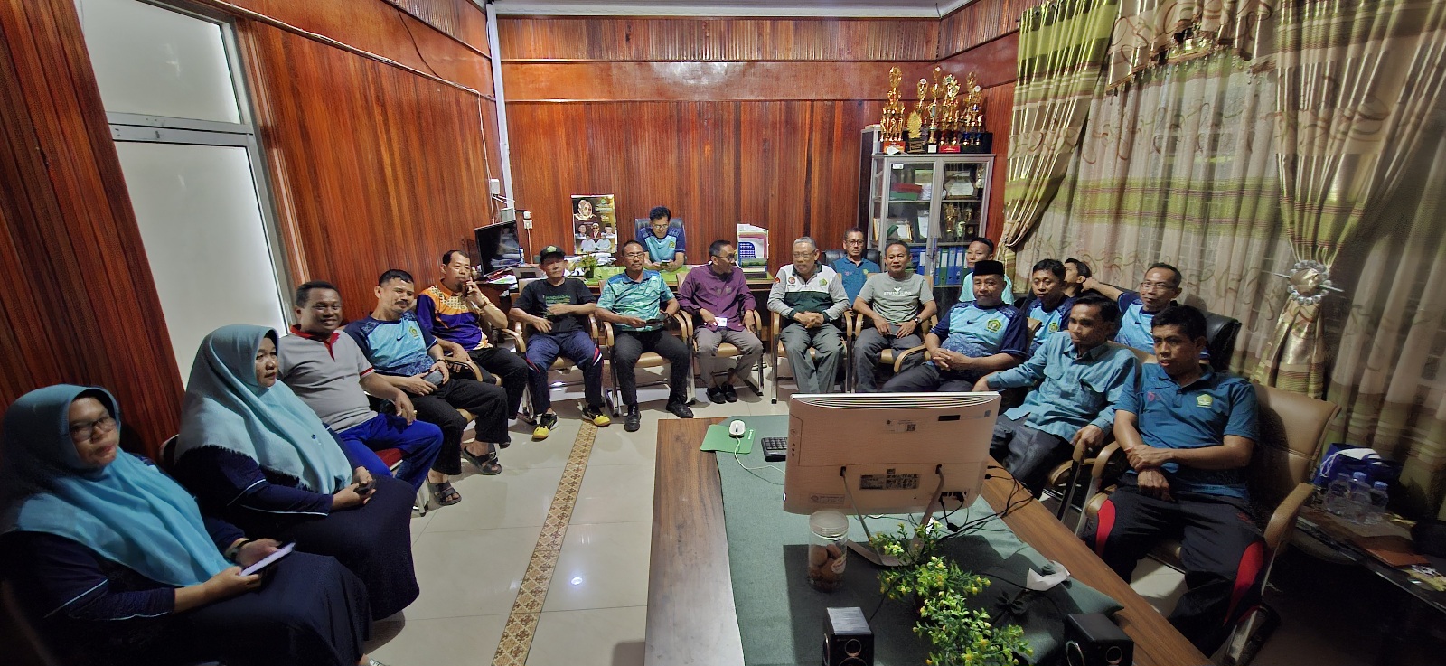 Kakan Kemenag Barru Ikuti Evaluasi Kemenag Sulsel: Dari Kerukunan, Ekoteologi, hingga MQK 2025