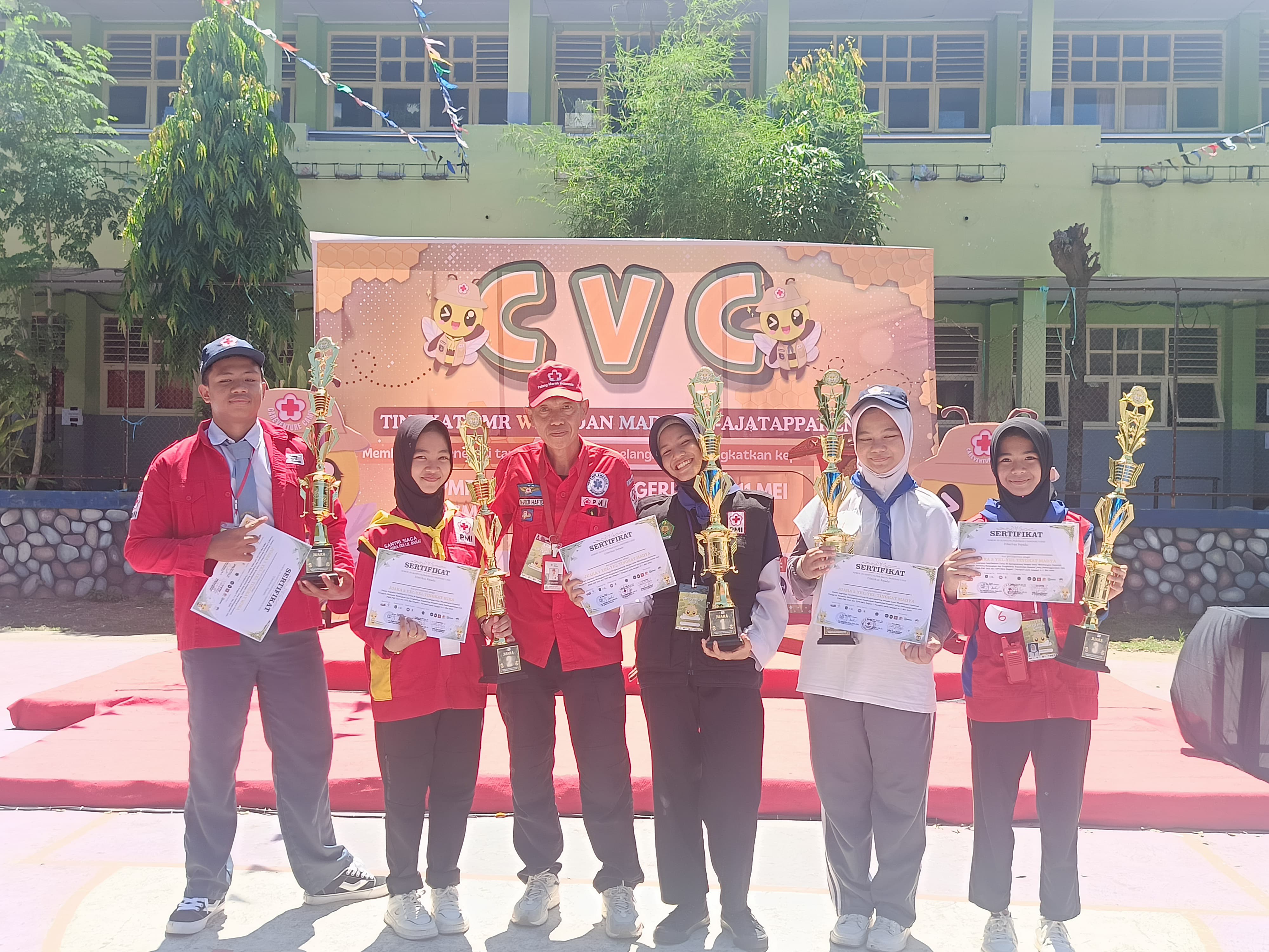 PMR DDI Lil Banat Raih Juara di Ajang Care Venture Camp SMANSA Parepare