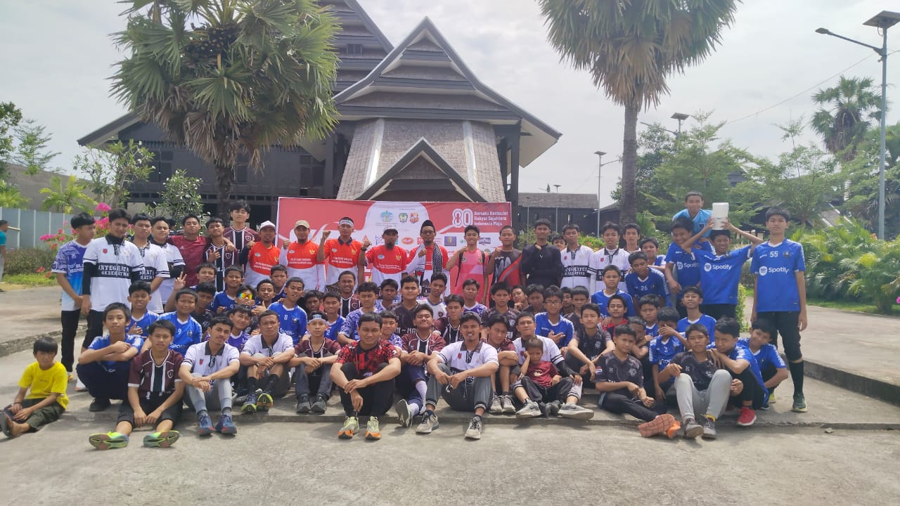 Guru dan Santri di istana Balla Lompoa