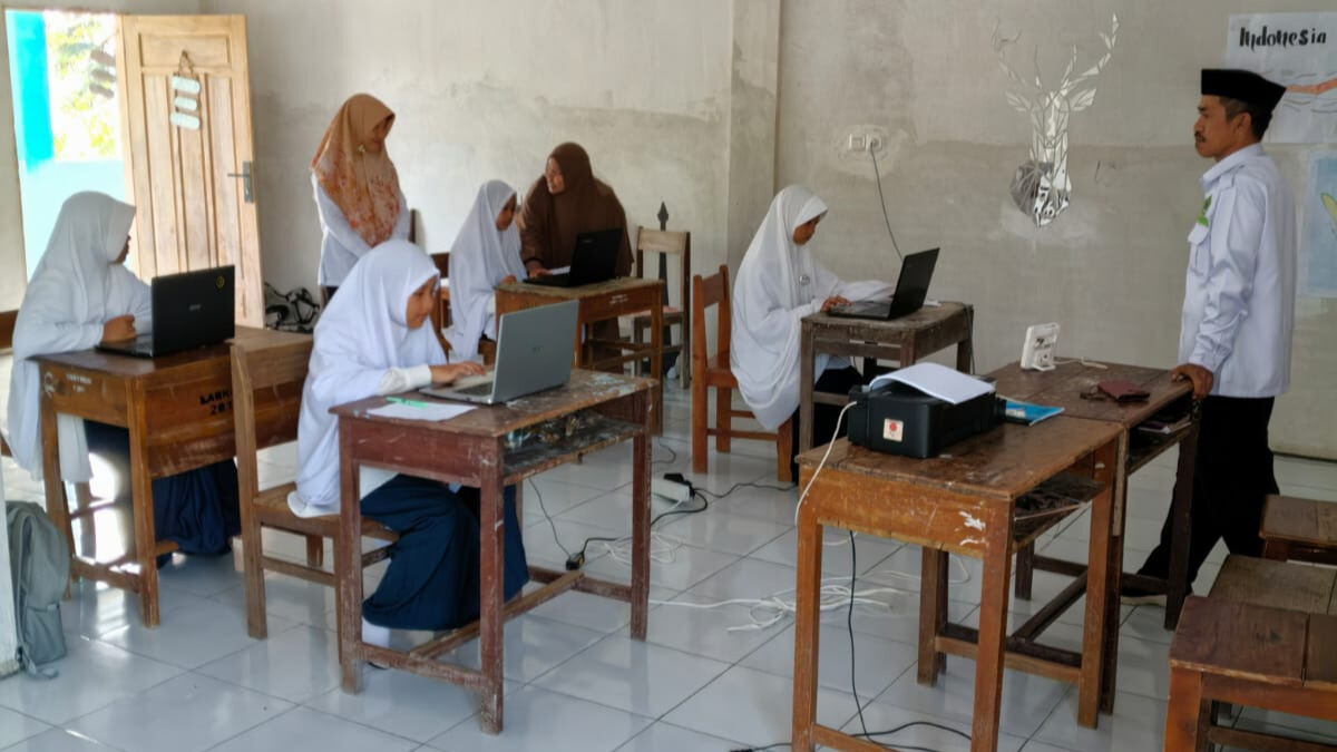PD Pontren Kemenag Sinjai Pastikan Mutu Pendidikan Pesantren Lewat Monitoring ANBK