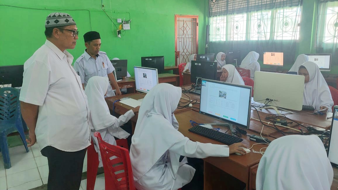 MTS DDI Mattoanging Adakan Simulasi ANBK pada Selasa, 19 Agustus 2025 (Foto: Humas DDI Mattoanging)