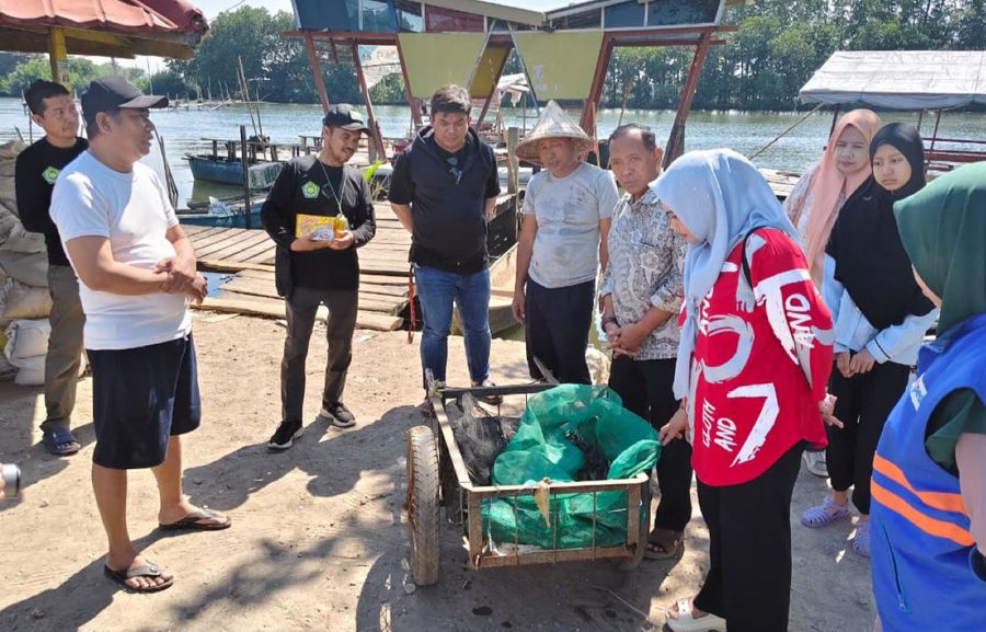 Kakan Kemenag Kota Makassar Hadiri Panen Raya Udang Windu di Kampung Zakat Pulau Lakkang