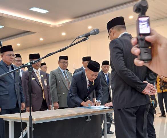 Pelantikan H. Fitriadi sebagai Kakan Kemenag Kabupaten Sidrap