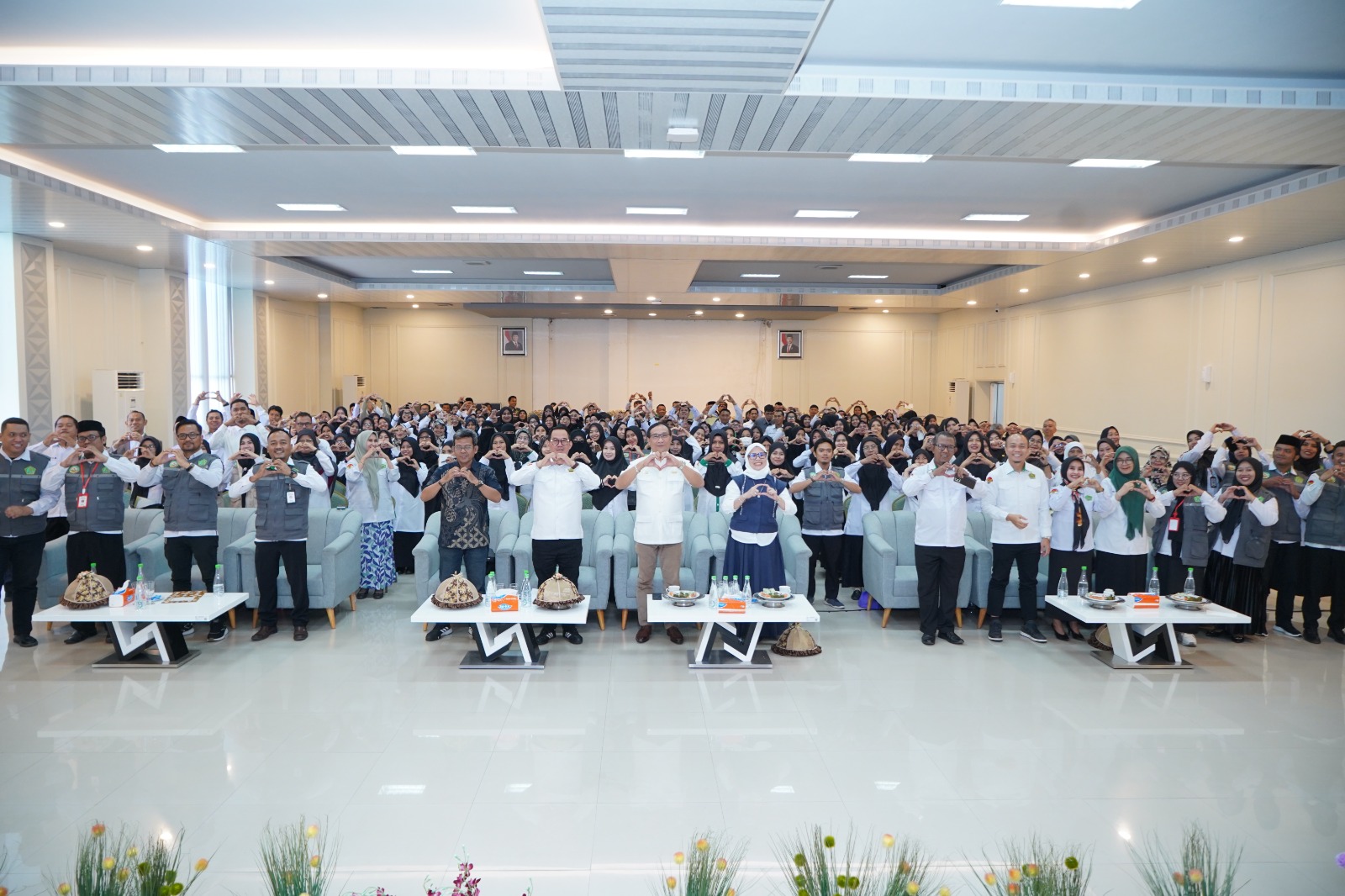 KKG MI Sulawesi Selatan Gelar Seminar Hypno Teaching: Seni Mengajar dengan Hati dan Jiwa