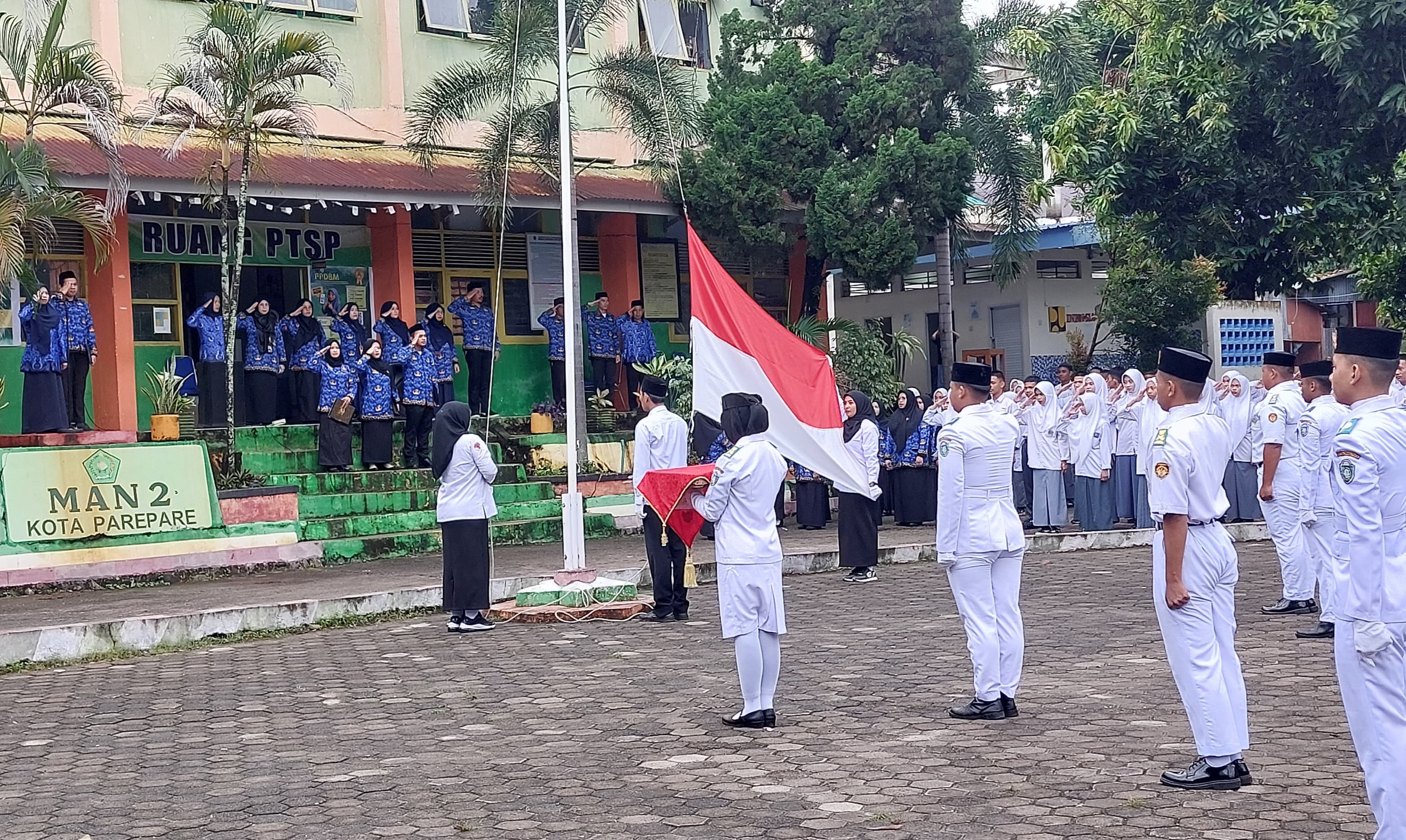 Upacara Peringatan Hari Lahir Pancasila di MAN 2 Kota Parepare