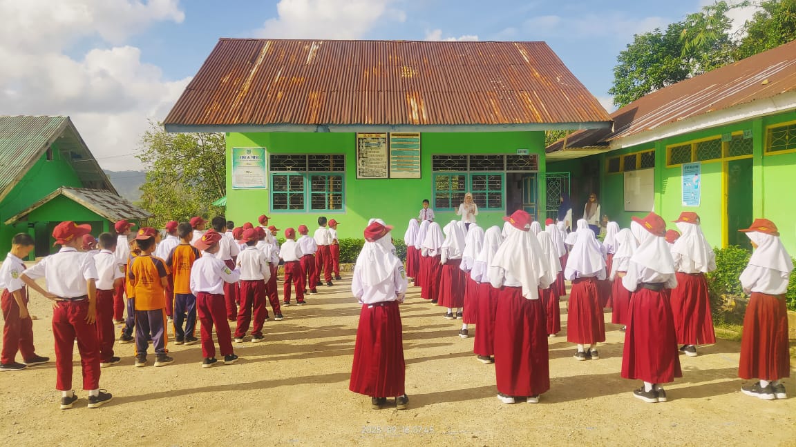 MI Muhammadiyah Songing Rutin Gelar Literasi Asmaul Husna Setiap Selasa Pagi