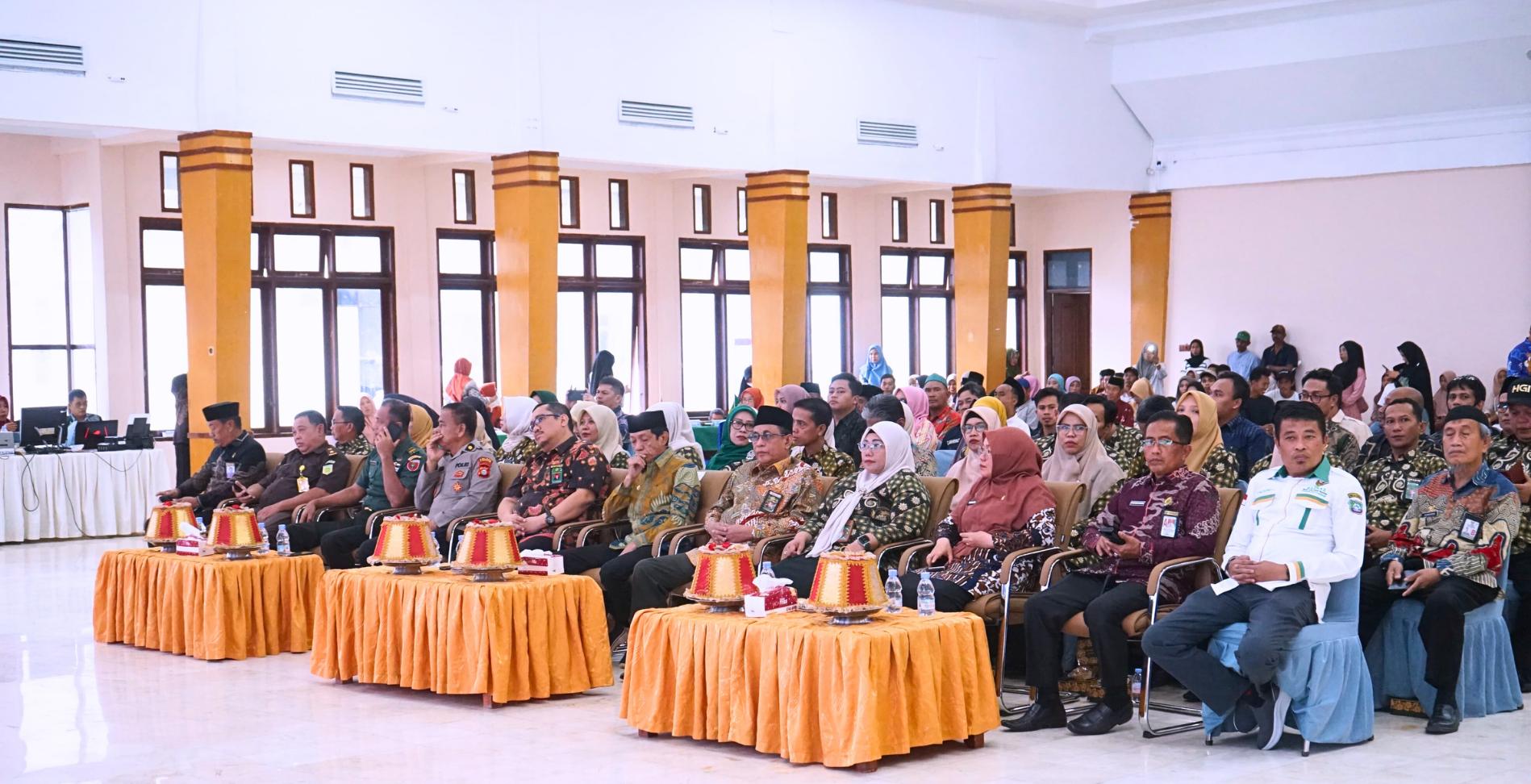 Empat Instansi Kab.Pangkep Sukses Adakan Isbat Nikah Terpadu dan Sosialisasi tentang Hukum Perkawinan.