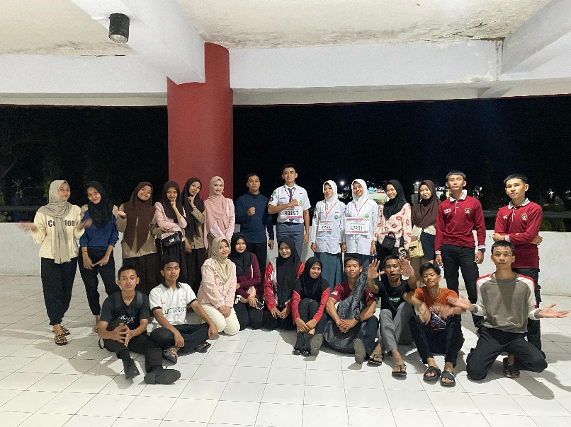 Dukungan pembina dan semua Anggota Paskibra MAN 1 Bone kepada Muhammad Fadhil Mahardika