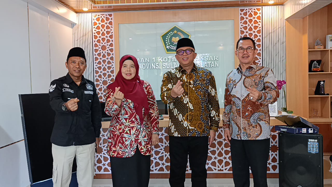 Sesditjen Kemenag RI Kunjungi MAN 1 Kota Makassar, Tinjau Langsung Kondisi Gedung Pascakebakaran