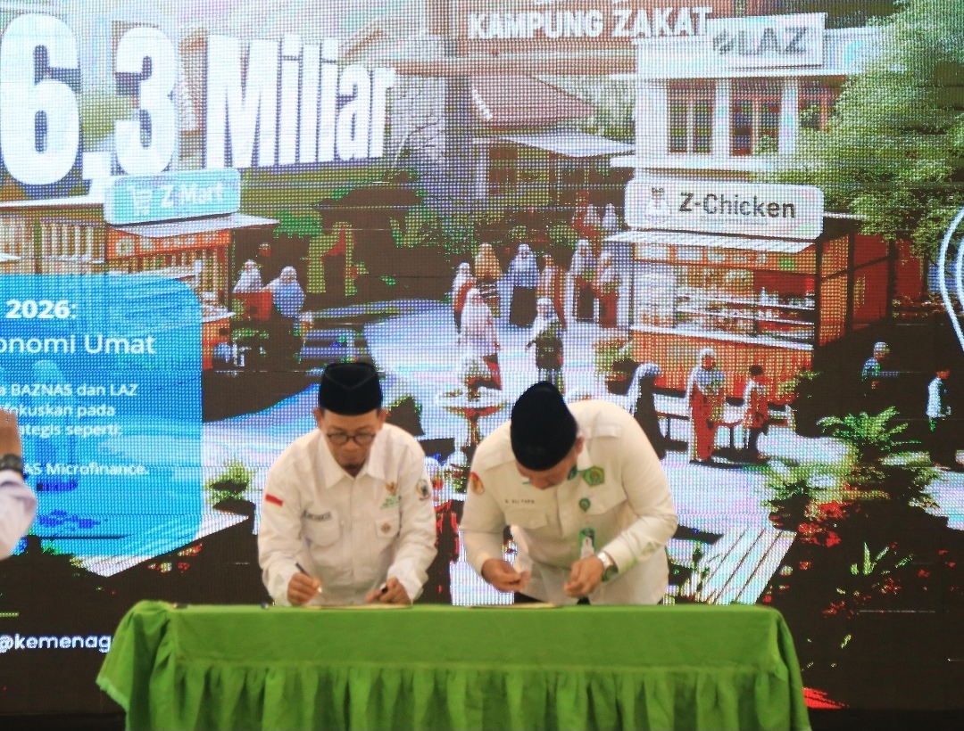 Disaksikan Menag, Kemenag Sulsel–Baznas Teken MoU Penguatan Zakat Produktif