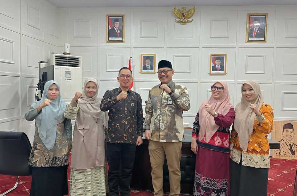 Kakanwil Kemenag Lepas Guru MAN 2 Kota Parepare Menuju Puncak AGTK Tingkat Nasional