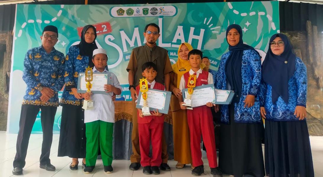 MI DDI Ujung Lare Raih Juara Umum pada Ajang ‘Basmalah’ 2025 di MTsN Parepare