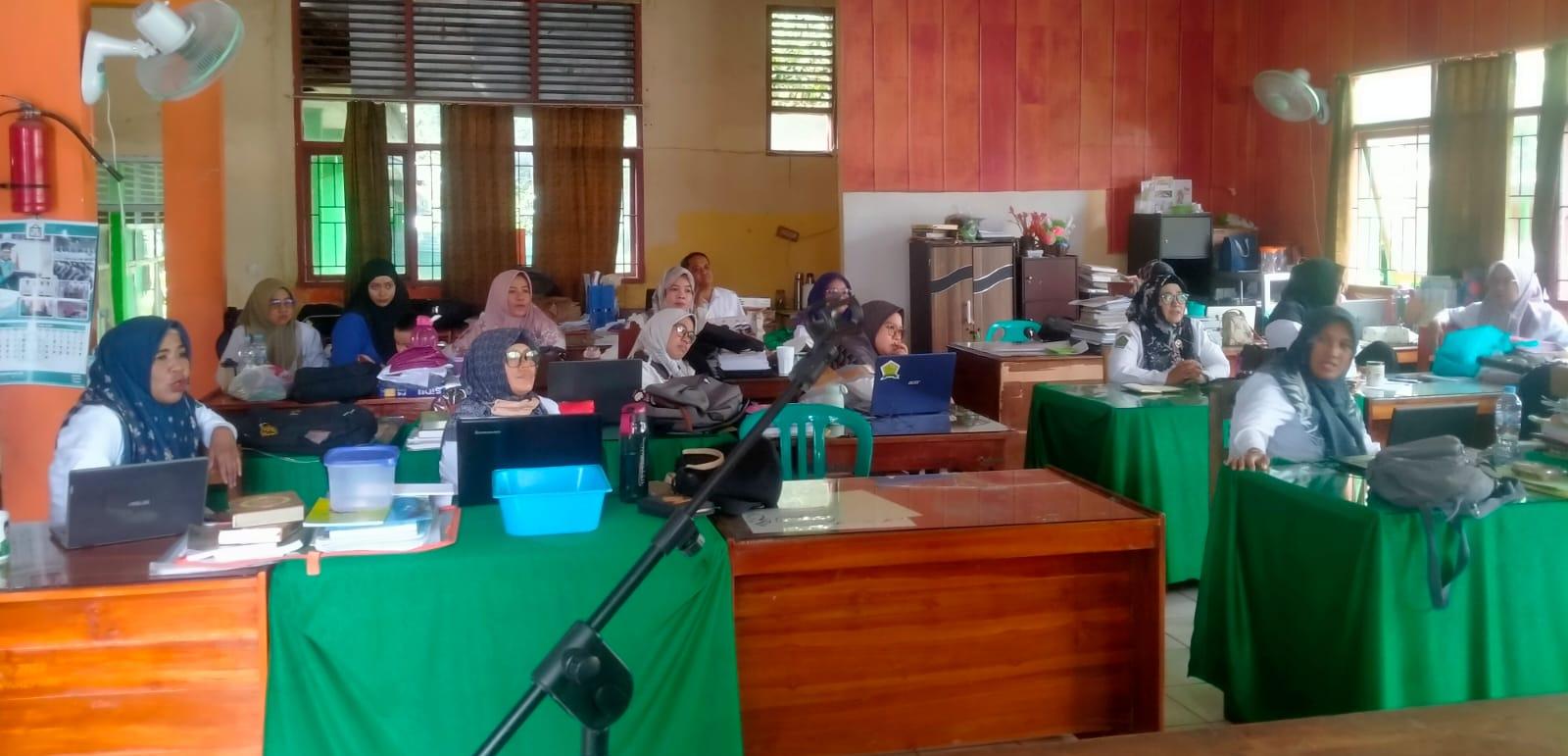 MAN 1 Kota Parepare Gelar Sosialisasi CBT Azzahrah