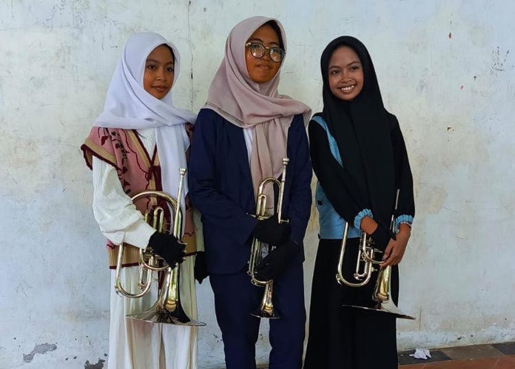 Trio Z Siswa MTsN 2 Sidrap Ikuti Lomba Kategori Individual Wind pada Ajang Phinisi Marching Competition Ke-VI.