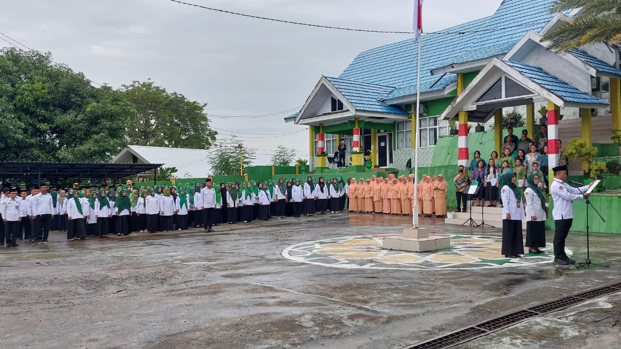 Peran Sinergi Guru MAN 2 Kota Parepare pada Upacara HAB ke-80 Kemenag