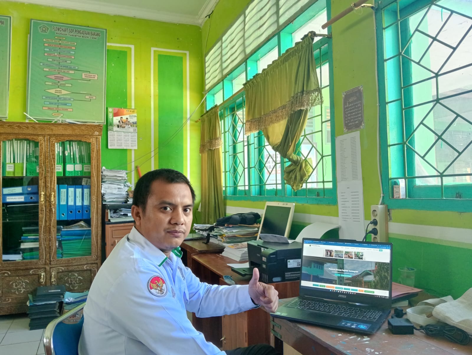 Inovasi guru muda MTsN 2 Bone ciptakan website kinerja untuk memudahkan orangtua siswa memantau perkembangan anak di sekolah