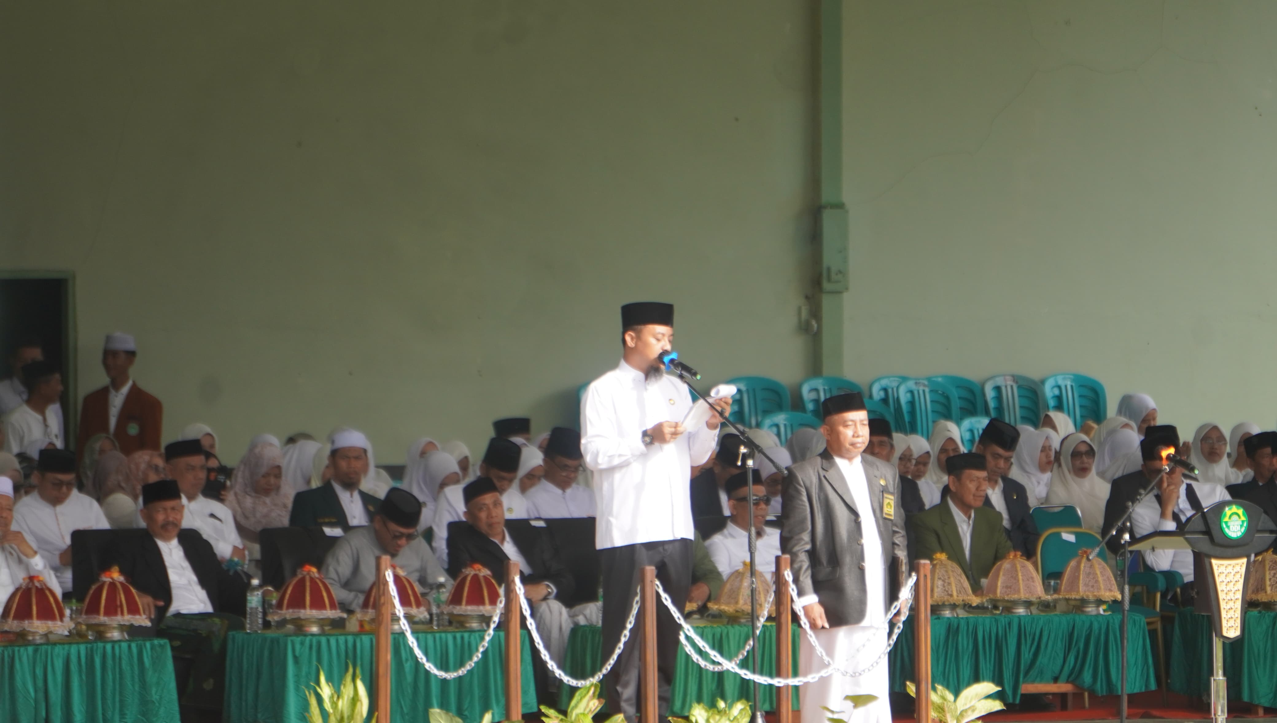 Gubernur Sulsel Pimpin Apel Hari Santri 2025 di DDI Mangkoso
